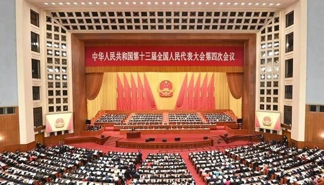 政府工作报告极简版来了！